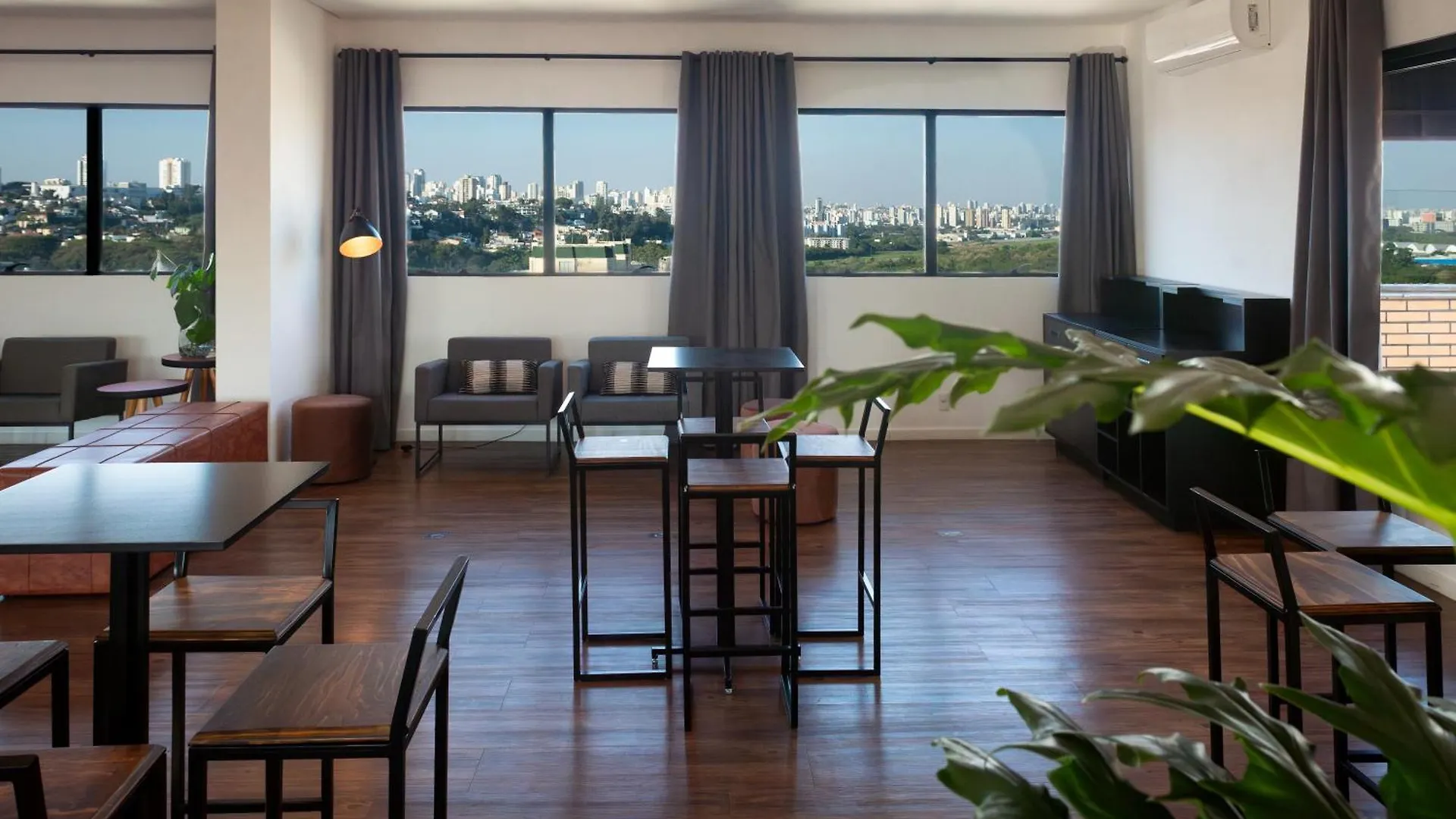 **** Hotel Intercity Sao Paulo Anhembi Brasilien
